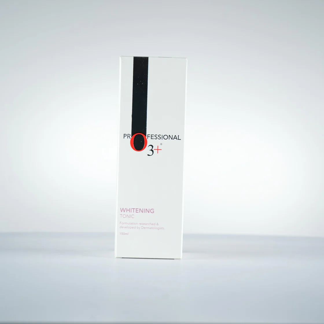 o3+ Whitening Tonic For Smoother Younger Facial Skin, 150 Ml pacl O3+ Whitening Tonic For Smoother Younger Facial Skin - 150ml